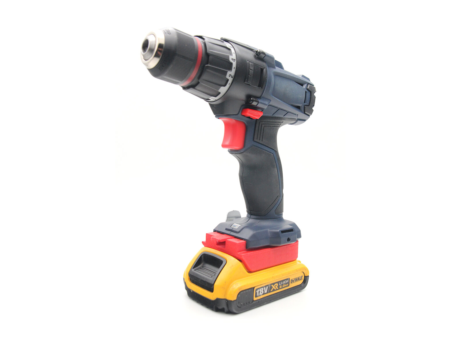 Перехідник DeWalt ↔ Einhell — деталь кріплення зблизу