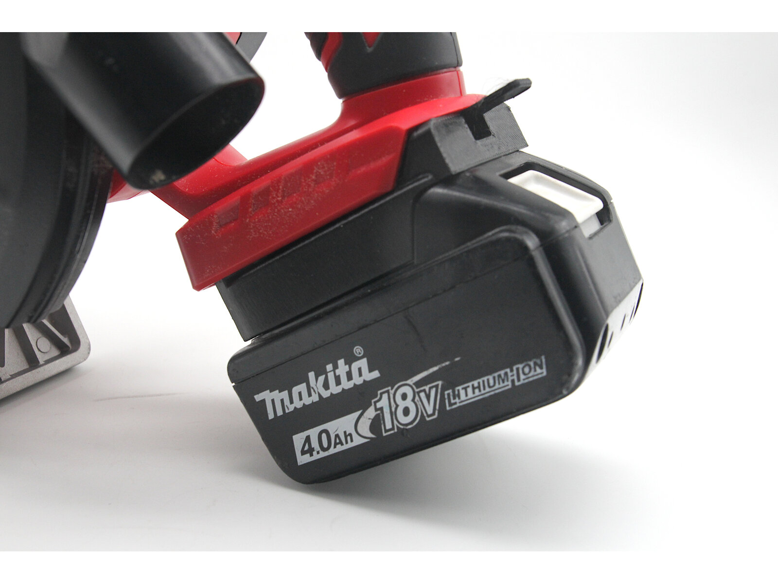 Перехідник Makita ↔ Haisser — деталь кріплення зблизу