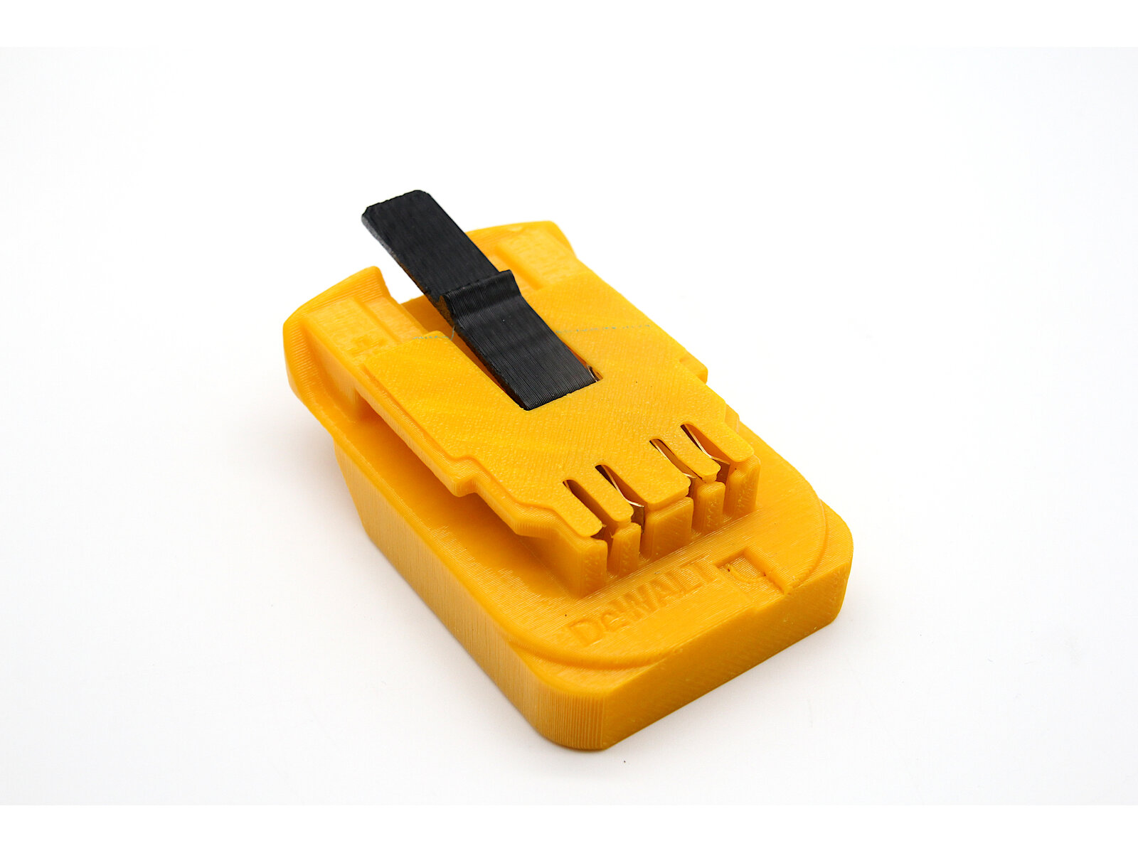 Перехідник Parkside на інструменті DeWalt — у роботі